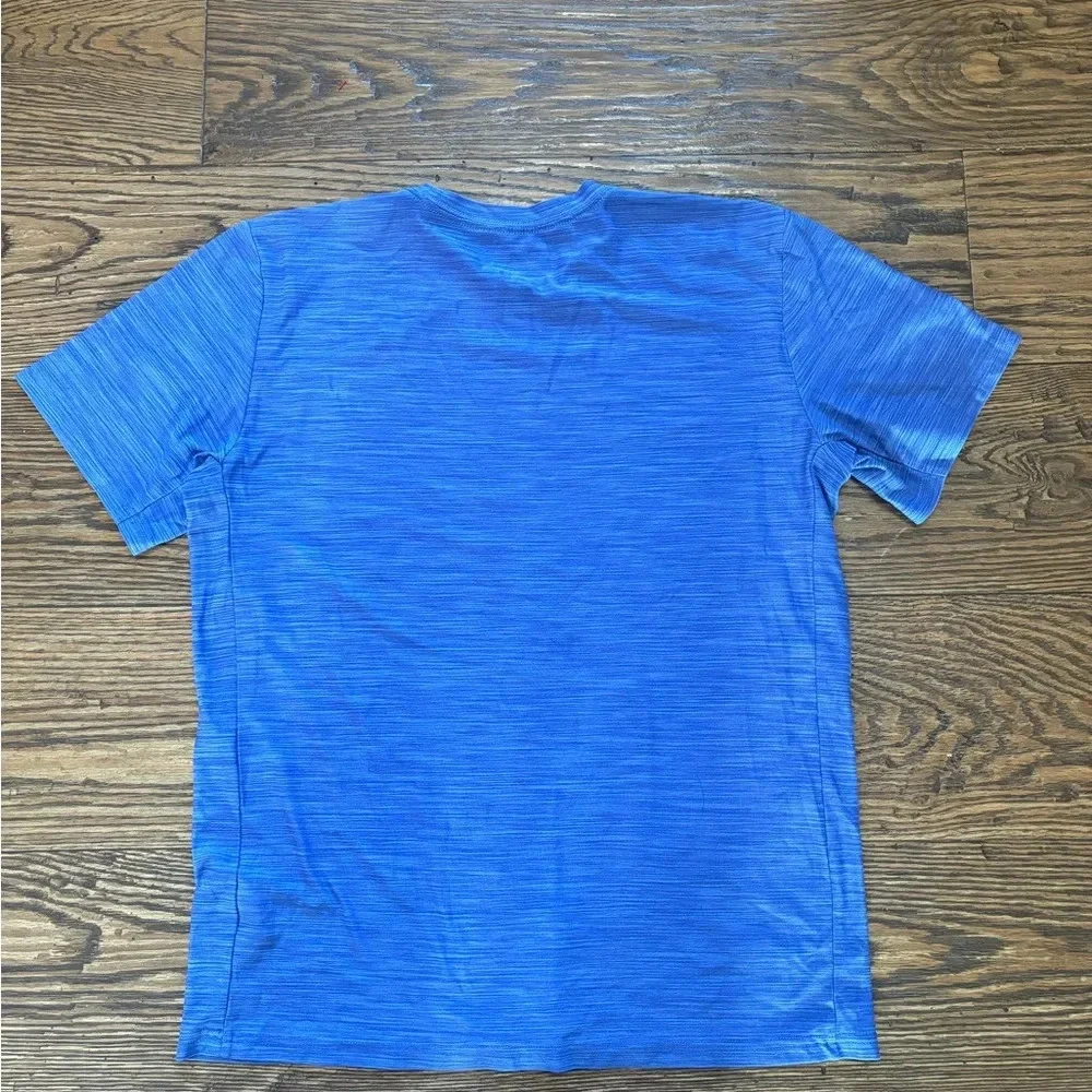 Nike Dri Fit shirt - Picture 5 of 5